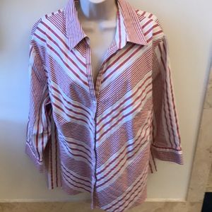 Worthington Woman stretch red and white button down blouse. Size 2X